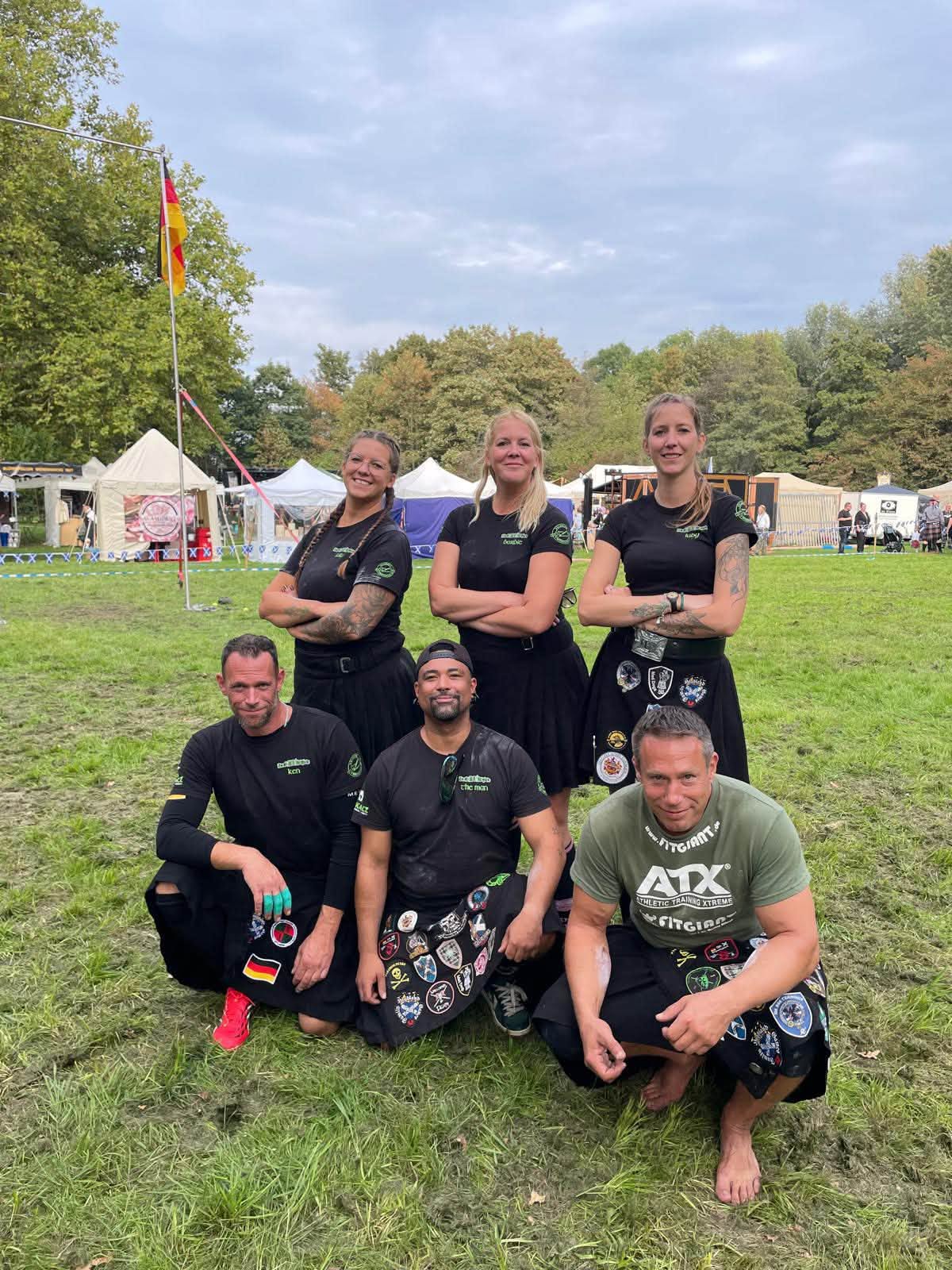 Das Mix-Team mit unserem Gast Johannes